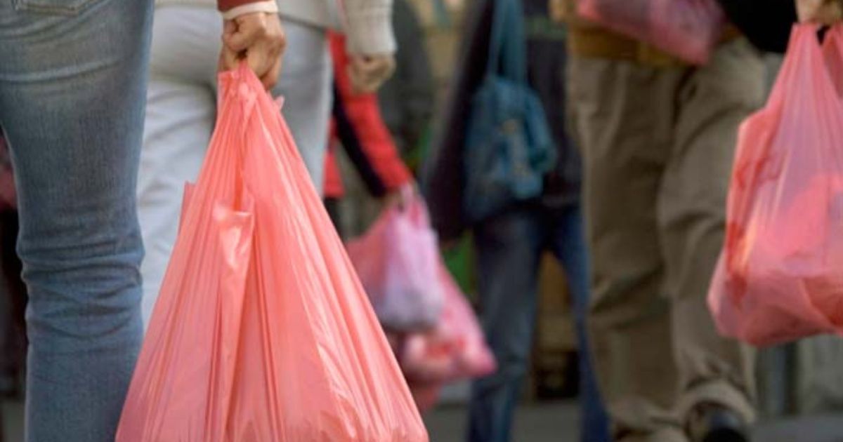 Nueva York, tercer estado en prohibir las bolsas de plástico