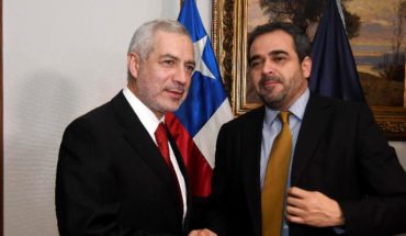 Senado tendrá su “escudo protector”: parlamentarios ratifican a Raúl Guzmán como su secretario general