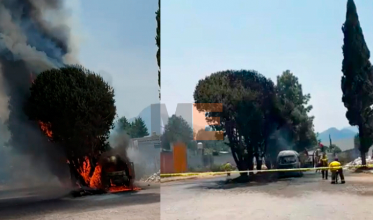 Sujetos desconocidos incendian dos combis del transporte público en Zitácuaro, Michoacán