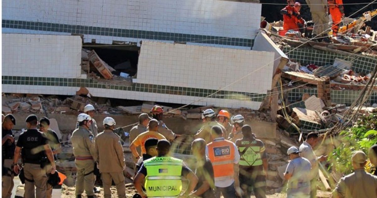 Al menos 7 personas murieron en un derrumbe en Río de Janeiro
