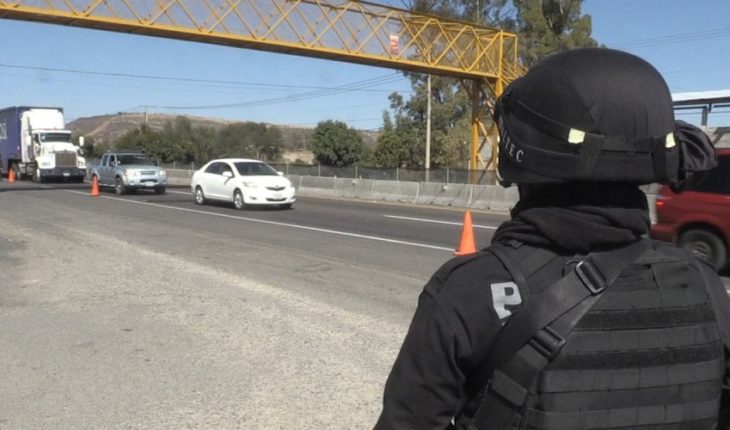 translated from Spanish: Ataque a camioneta de Bansefi deja tres muertos en Michoacán