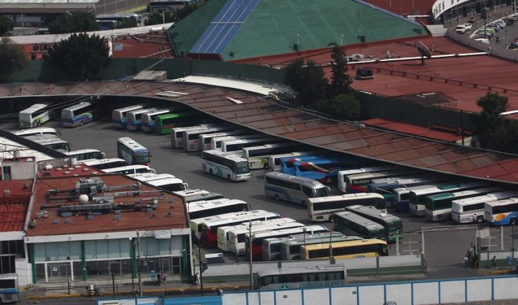 translated from Spanish: Four companies dominate the routes of buses in Mexico