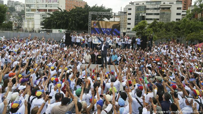 Guided Venezuelan military: "Cannot be eternal waiting"