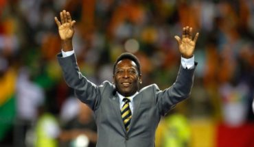 translated from Spanish: Pelé fue dado de alta y agradeció a todos los fanáticos: “Estoy de vuelta”