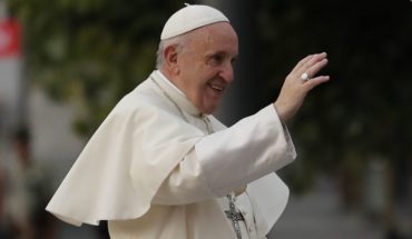 translated from Spanish: Pope calls for help from young people to abuse: “When they see a priest at risk, remind their commitment”