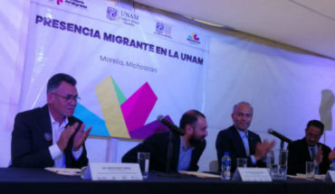 translated from Spanish: Sergio Báez Torres attends the talks ‘challenges of migration between Mexico and the United States. UU”