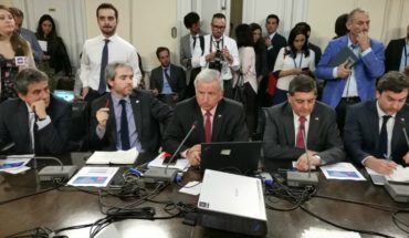 translated from Spanish: Session for tax reform: Government hopes to raise $471 million