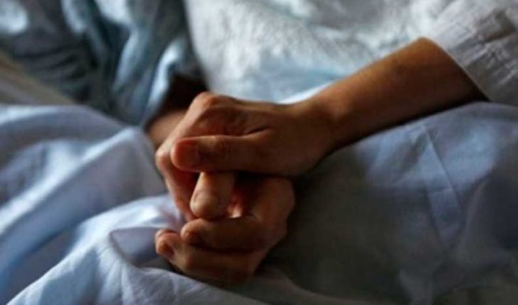 translated from Spanish: The assisted suicide of a woman revives the debate on euthanasia in Spain