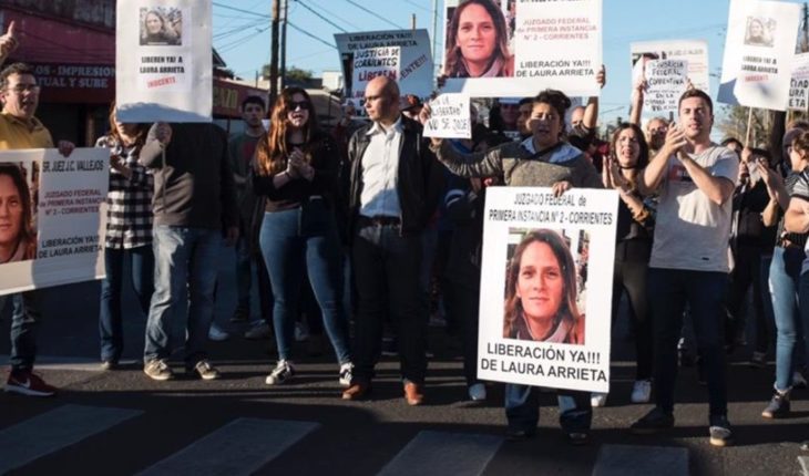 translated from Spanish: The case of Laura Arrieta: innocent, was imprisoned for a year for a cause narco