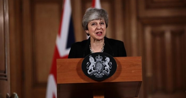 The soap opera continues: May announces that it will request a new extension for the "brexit"