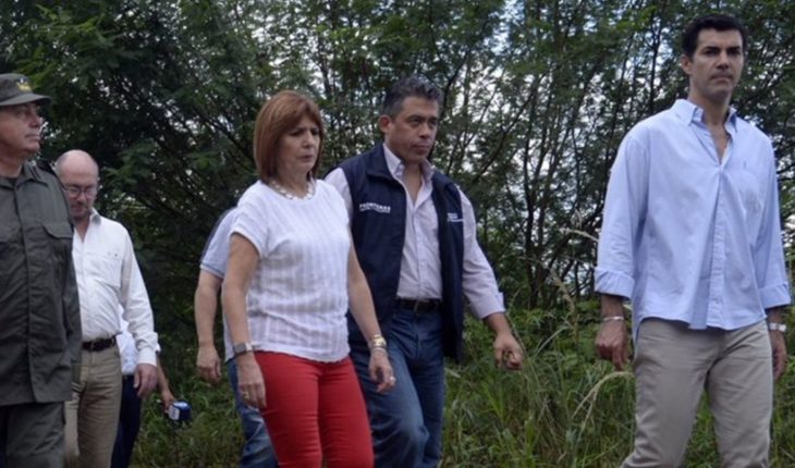 translated from Spanish: They attacked with stones and Patricia Bullrich Urtubey in Salta