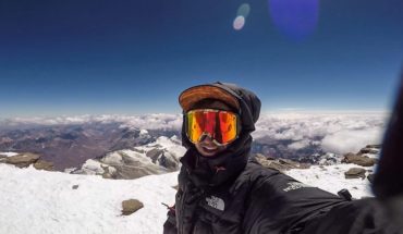 Chileno logra la cima del Everest sin ayuda de oxígeno — Rock&Pop