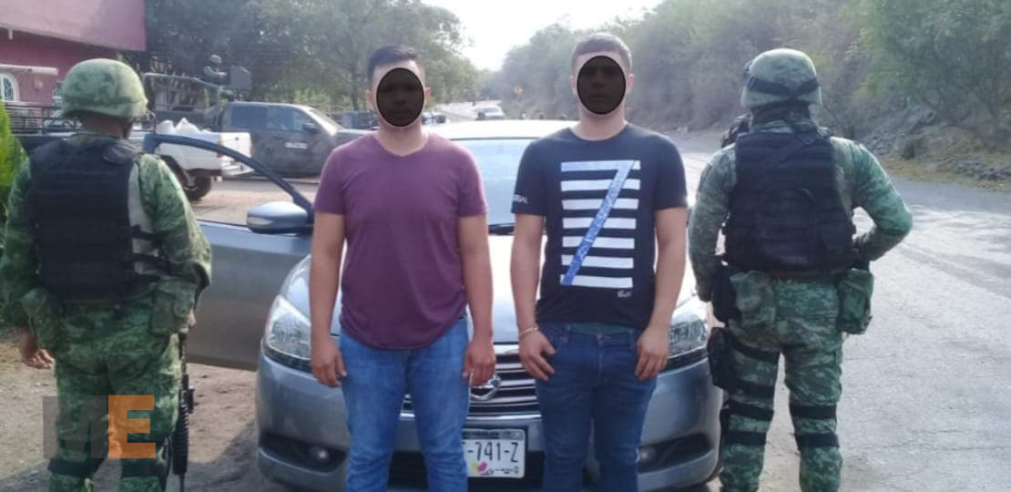 Dos sujetos que poseían cerca de 250 mil pesos en Droga: Capturados por Militares