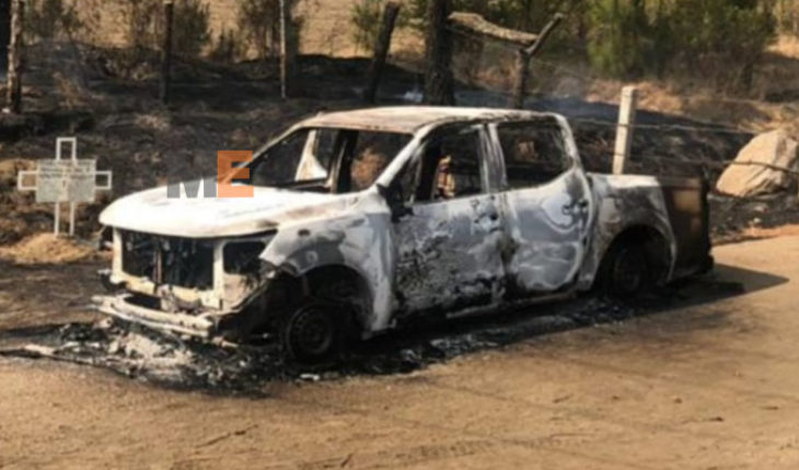 En Uruapan, encuentran cinco cadáveres calcinados dentro de una camioneta quemada