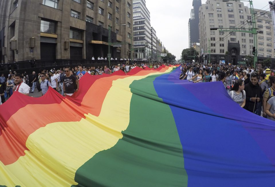 Gobierno presenta acciones contra la homofobia y discriminación