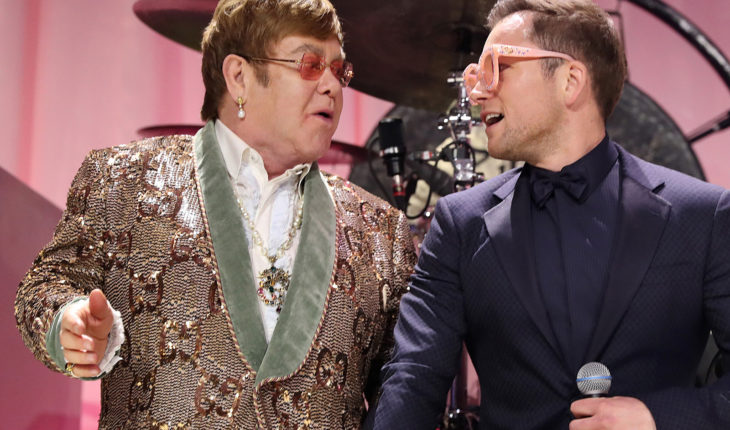 Mira a Elton John y Taron Egerton cantando juntos en Cannes