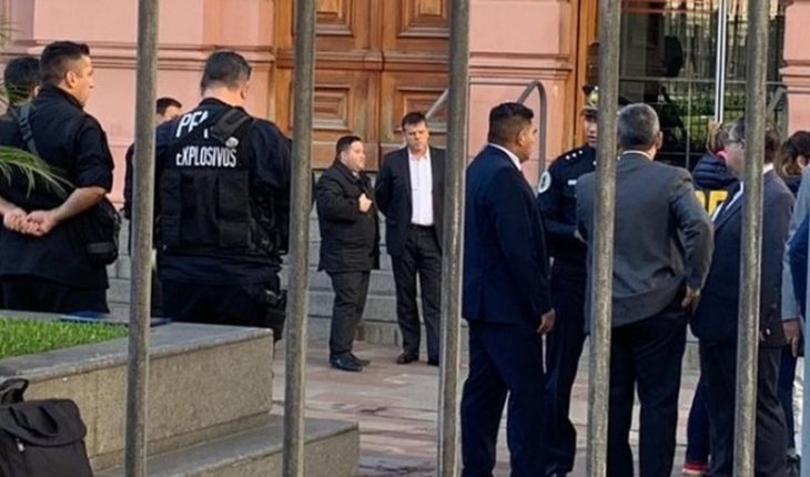 Peligro en Buenos Aires: Detienen a hombre armado que intentó entrar a la Casa Rosada