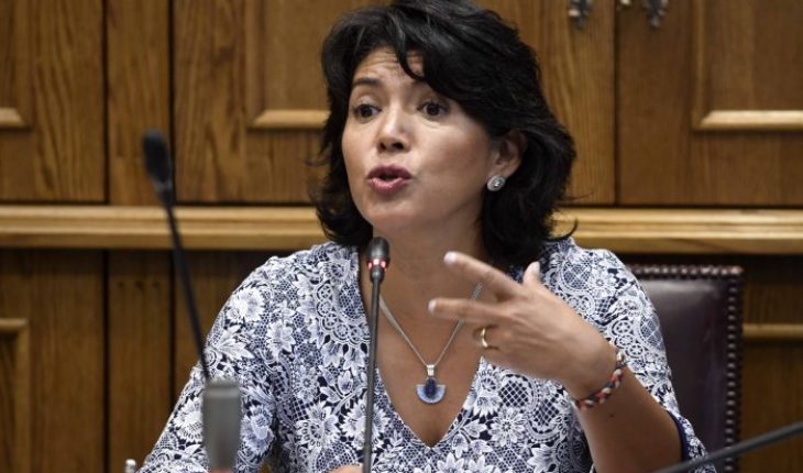 Senadora Provoste por mensajes de WhatsApp de Castillo: “Tenemos un subsecretario que está más ocupado de la persecución política”