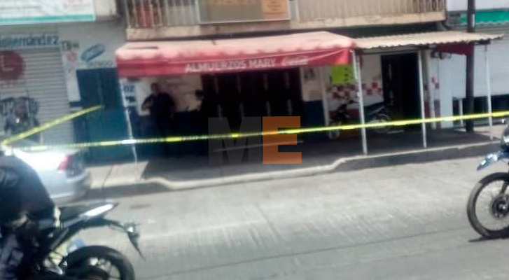 A well-known breakfast vendor is injured in a gunshot attack in Zamora