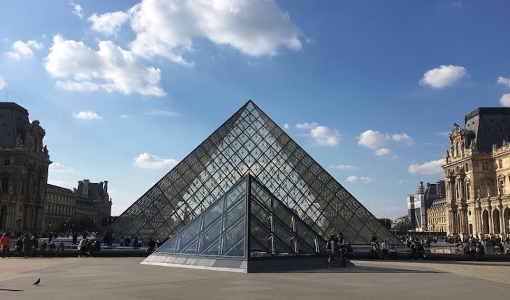 translated from Spanish: Architect I.M. Pei dies, creator of the Louvre pyramid