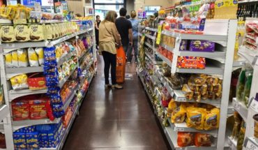 translated from Spanish: Because of the strong price increase, they estimate that annual inflation will be 40%