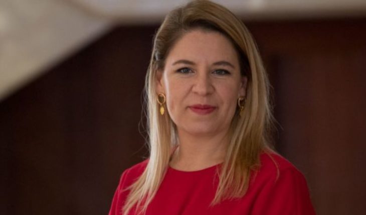 translated from Spanish: Claudia Dobles, the first lady of Costa Rica and the only Latina on the list of “Fortune” of the 50 most important leaders in the world