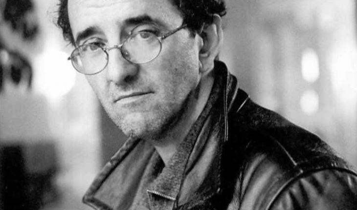 translated from Spanish: Criticizes the book “The route of the red Children” of Nibaldo Steel: The poetic glare of Robert Bolaño