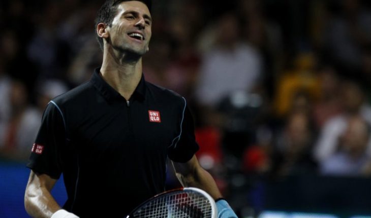 translated from Spanish: Djokovic beat Massú ‘s pupil and advances to the final of the 1000 Masters of Madrid