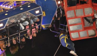 translated from Spanish: Drama in a San Juan amusement park: 31 people were hanged of a game