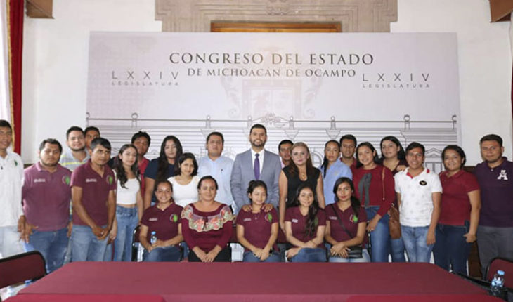 translated from Spanish: GPPRD’s young commitment to the Congress of Michoacán
