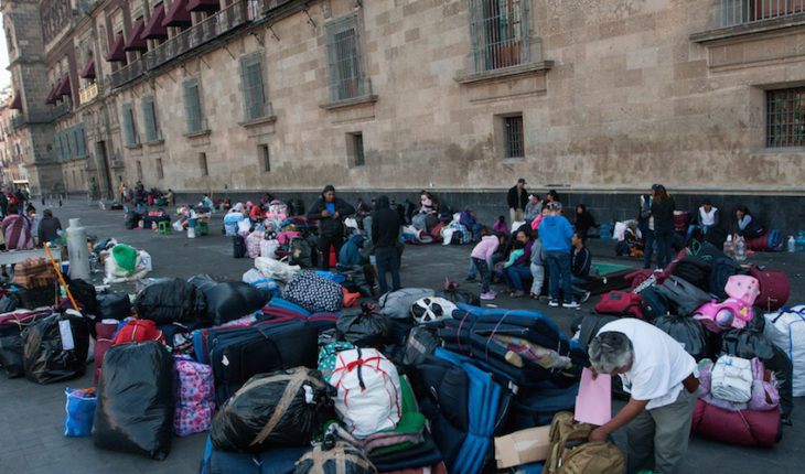 translated from Spanish: Government forced us to rent houses and has not paid: displaced