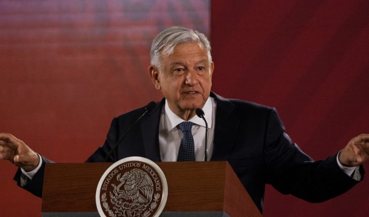 INE suspends morning transmission of AMLO by elections