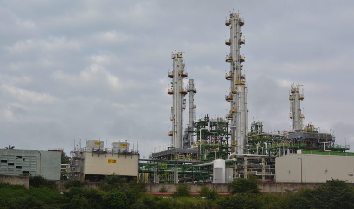 translated from Spanish: More than 40 years ago Pemex built its latest refinery