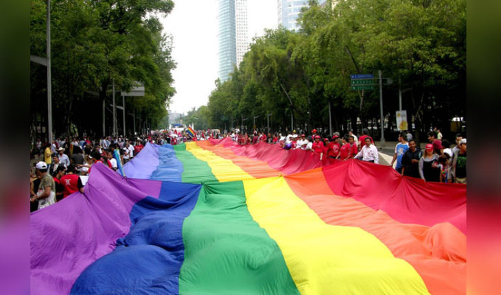 translated from Spanish: On the day Against Homophobia, the UN urges combating violence and discrimination