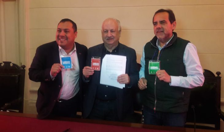 translated from Spanish: PC, PRO and Regionalists sign manifesto and feel new political agreement bases