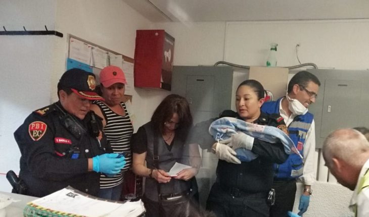 translated from Spanish: Police attend childbirth of 14-year-old girl in metro Apricot