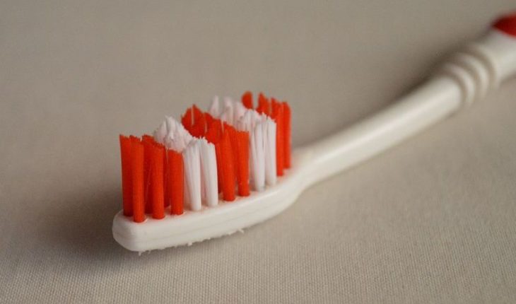 translated from Spanish: The quarterly plastic: the environmental pollution of the toothbrush (and how to avoid it with its sustainable alternative)