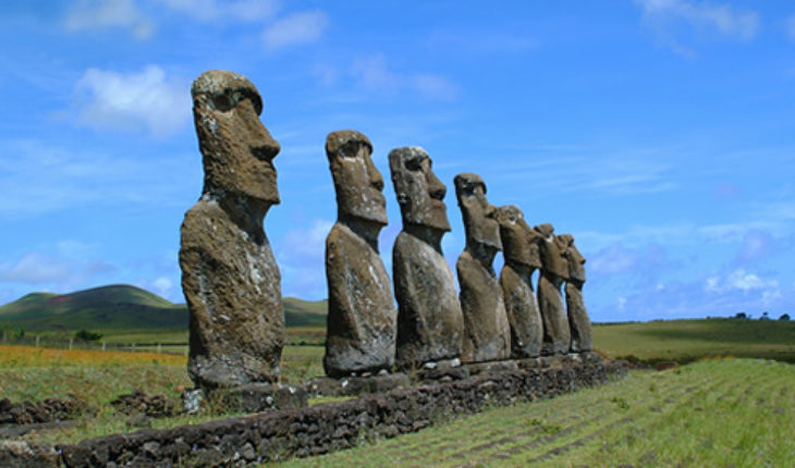 translated from Spanish: There is no consensus: deputies reject the proposal of senators to change the name to Easter Island