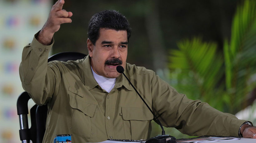 Venezuela reopens its borders with Brazil and Aruba