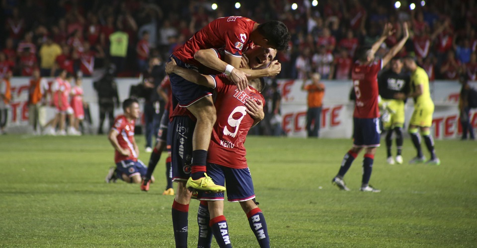 Veracruz pays 120 billion pesos and stays in the first Division