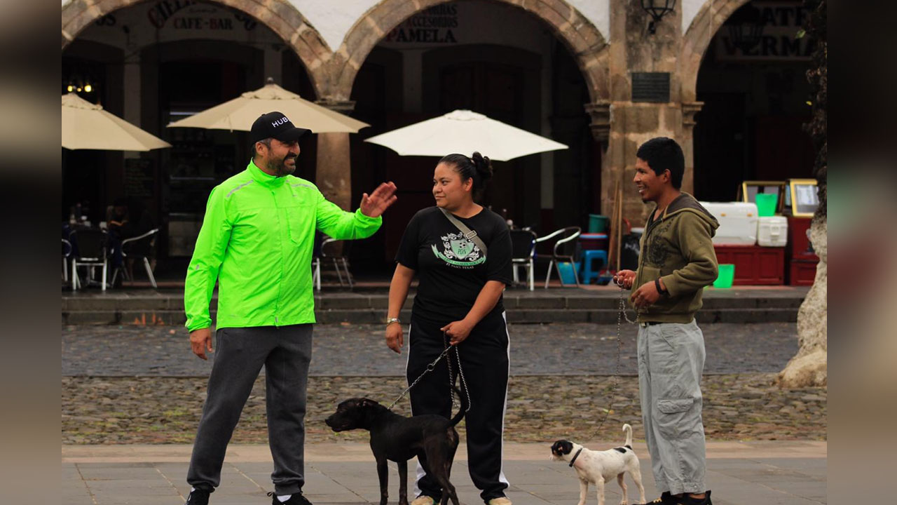 En los “Domingos Peatonales” de Pátzcuaro, se aprecia un cambio cultural: Víctor Báez