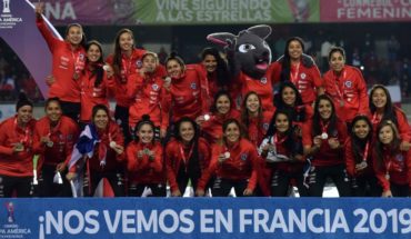 Gobierno llama a ver y apoyar los partidos de Chile en el mundial de fútbol femenino