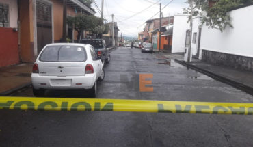 Hombre indigente muere al ser atacado a balazos, en Uruapan, Michoacán