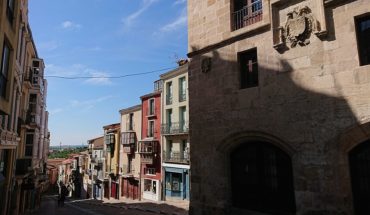 La Europa vacía más allá de los Pirineos. Calle de Balborraz en Zamora (España). Foto: Heparina1985 (trabajo propio) (Wikimedia Commons / CC BY-SA 4.0). Blog Elcano