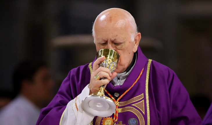 Nuevo obispo auxiliar de Santiago justifica presencia de Ezzati y Errázuriz en el Vaticano: “En la iglesia todos tenemos un espacio”