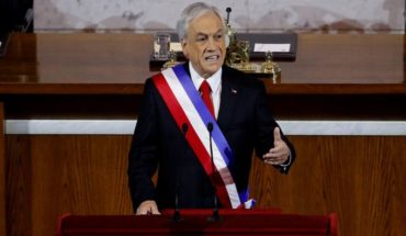 Piñera dijo que respetará acuerdo con la DC y defendió reducción del número de parlamentarios