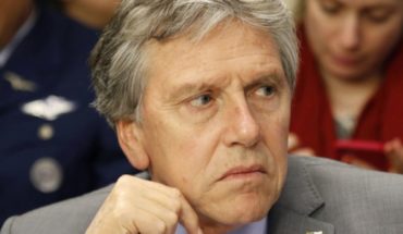 Senado citará a Espina por acusación contra general (r) Oviedo