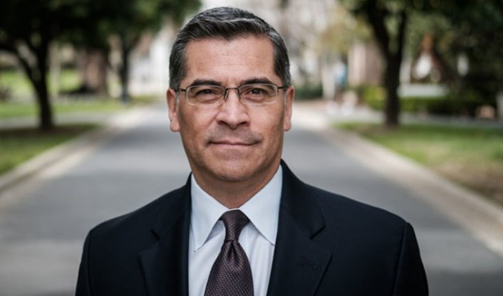 Xavier Becerra, el Fiscal México-Americano de California que ordenó la detención de Naasón Joaquín García