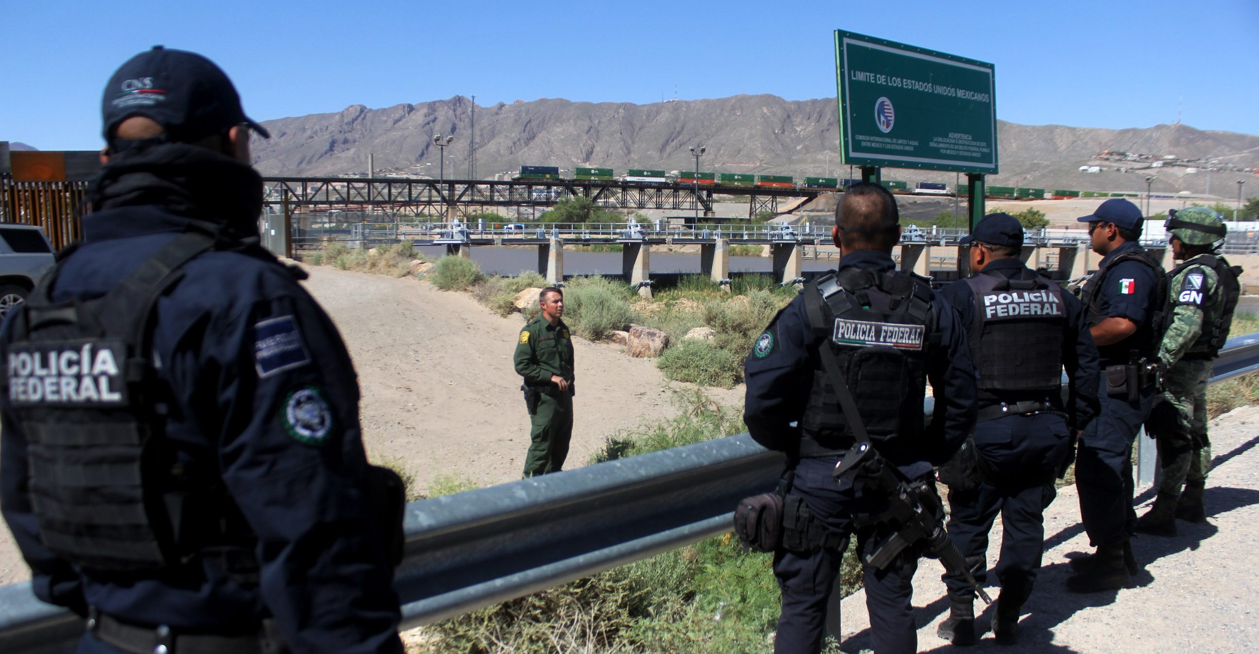 15 thousand guard elements to prevent crossing migrants to US