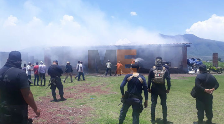 Explodedust, there is a wounded and property damage in Pajacuarán, Michoacán